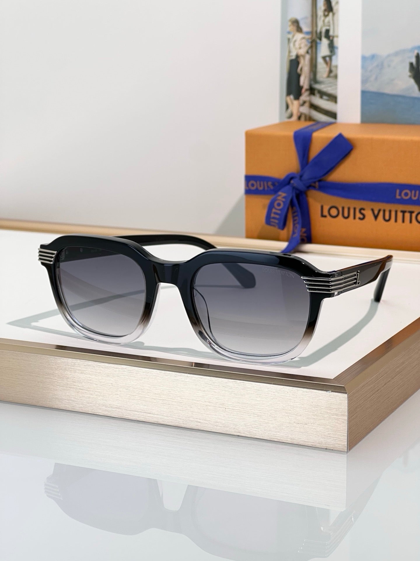 - Louis Vuitton Z2889U New LV Slide Square Round Sunglasses  ✨ - onlinechics.com