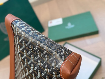 Goyard Conti Pouch bag  ✨ - onlinechics.com