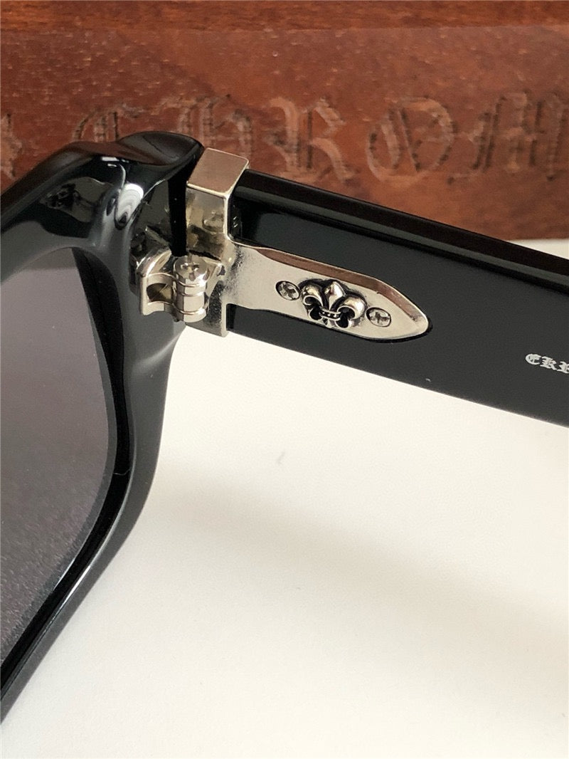 Chrome Hearts CRH8232 Sunglasses⚜️