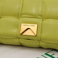 Bottega Veneta Classic size Padded Cassette leather bag 💚