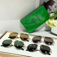 BOTTEGA VENETA BV1302S Minimalist Sunglasses💚