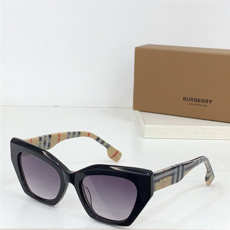 Burberry Sunglasses Women's  4299/383013  ✨