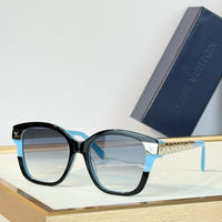 Louis Vuitton Z3182E-Z3265E LV Petit Soupçon Square Sunglasses  ✨