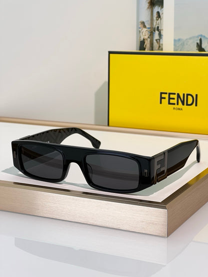 FENDI FF  Squared FE40587 Sunglasses✨ - onlinechics.com