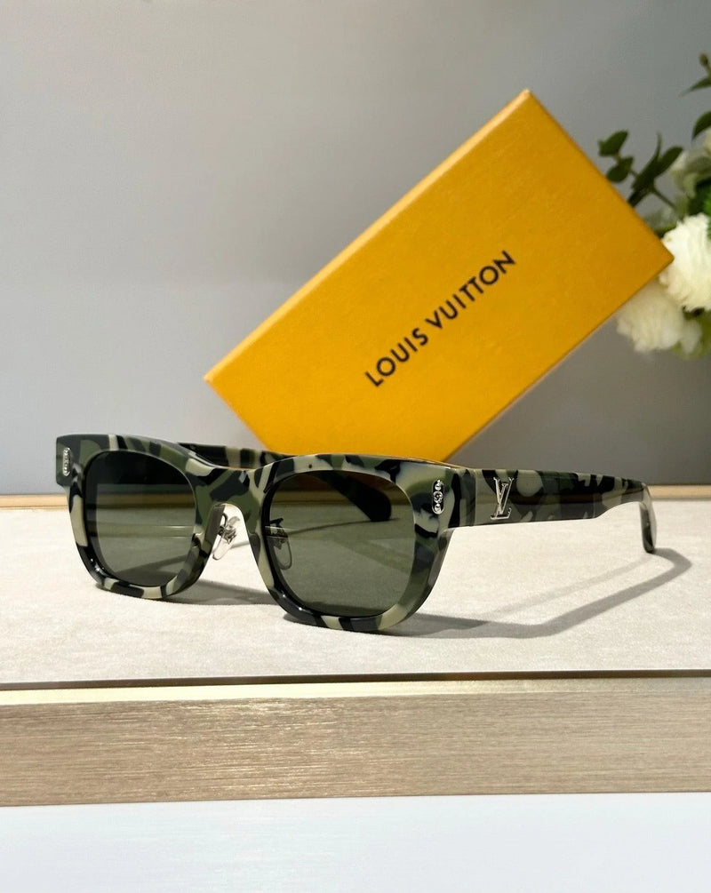 ＬOＵIＳ　VＵＴＴ ＯN Louis Vuitton Z2184U New LV Confidence Square Round Sunglasses
