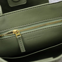 '- Bottega Veneta Small Andiamo leather bag 💚