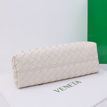 - Bottega Veneta Small Andiamo leather bag 💚 - onlinechics.com