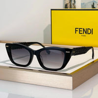 FENDI FF FENDI INTERLACE FE40171I Sunglasses✨