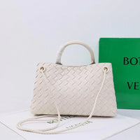 '- Bottega Veneta Small Andiamo leather bag 💚