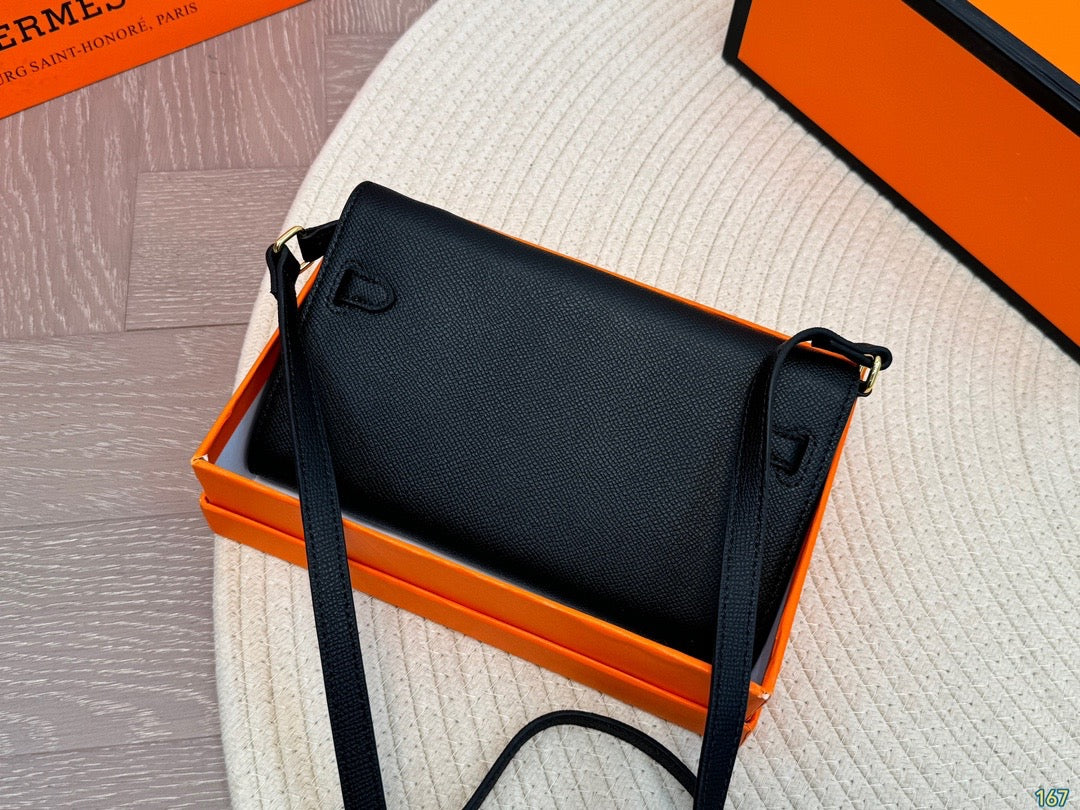 HERMES Kelly Classique To Go wallet ✨ - onlinechics.com