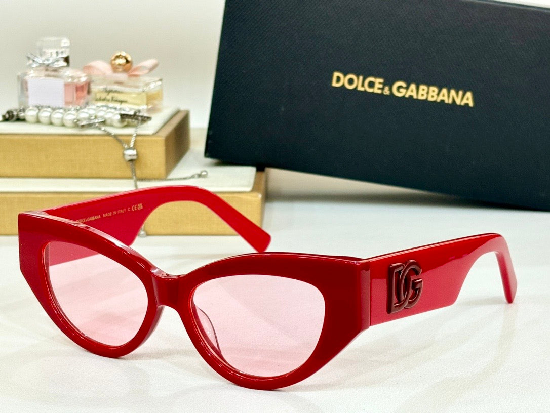 Dolce & Gabbana Kylie Jenner 4450/326230 Women's Sunglasses ✨