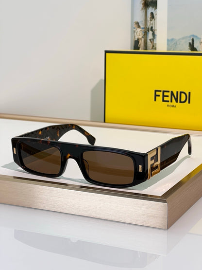 FENDI FF  Squared FE40587 Sunglasses✨ - onlinechics.com