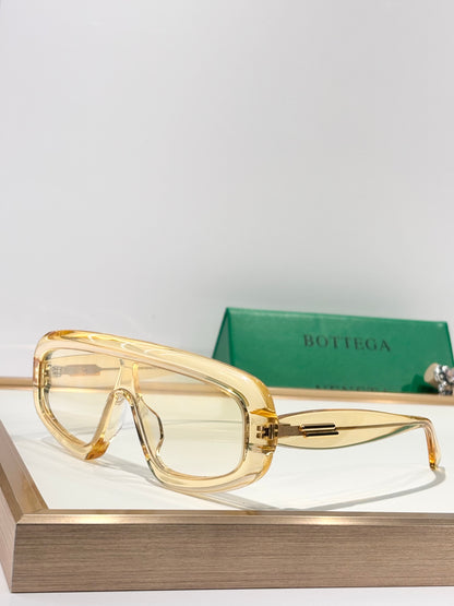 BOTTEGA VENETA  BV1281S 001 - As Seen On Tracee Ellis Ross & Pooja Hegde Sunglasses💚