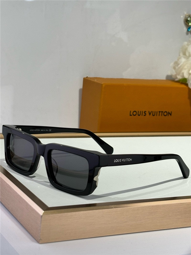 Louis Vuitton Z2187U LV Venice Square Sunglasses ✨