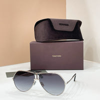 TOM FORD  Rickie-02 TF1281 30N Sunglasses 🔱