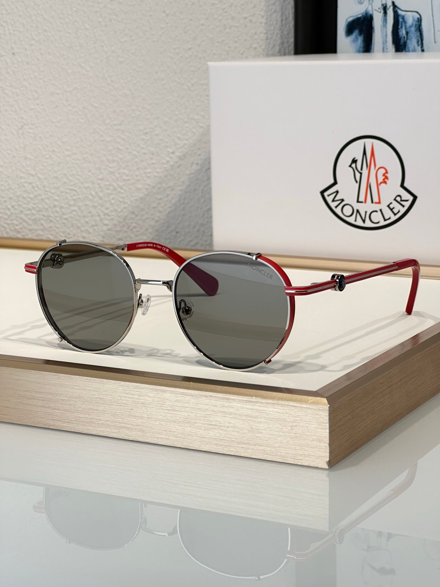 Moncler Eyewear Owlet round-frame Unisex Sunglasses✨