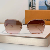Louis Vuitton Z3167U LV Jewel Pearl Square Sunglasses  ✨