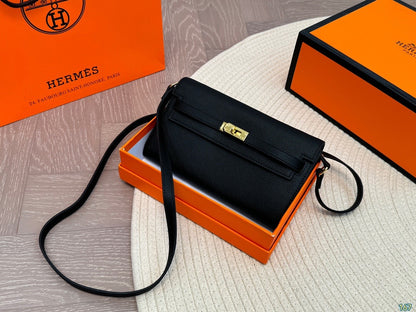 HERMES Kelly Classique To Go wallet ✨ - onlinechics.com