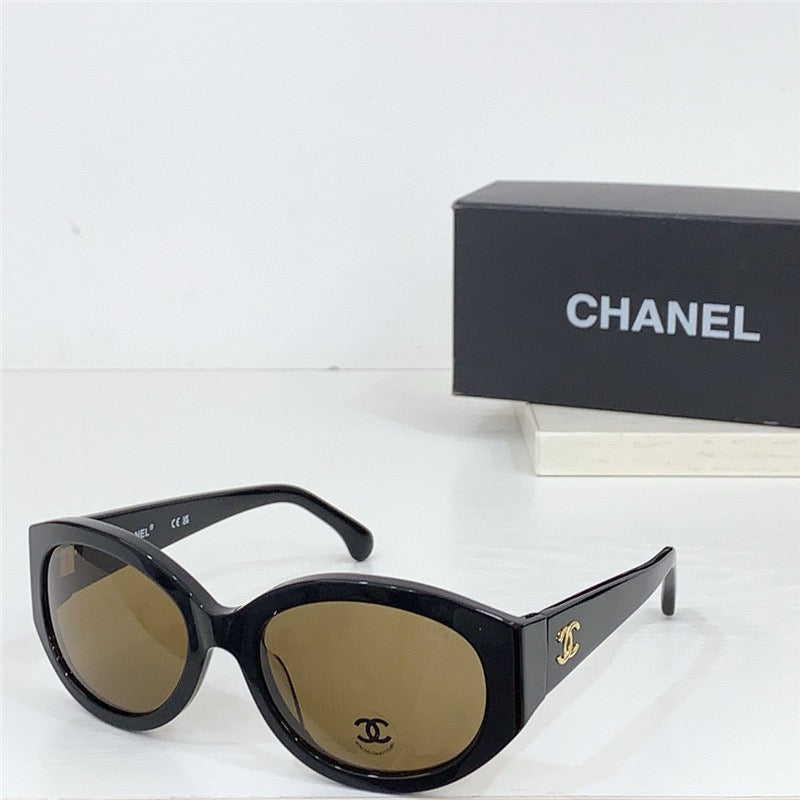 CHANEL 71598-9140  Shield Sunglasses  ✨