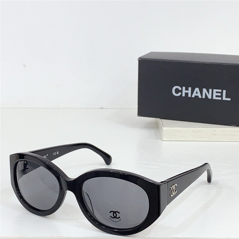 CHANEL 71598-9140  Shield Sunglasses  ✨