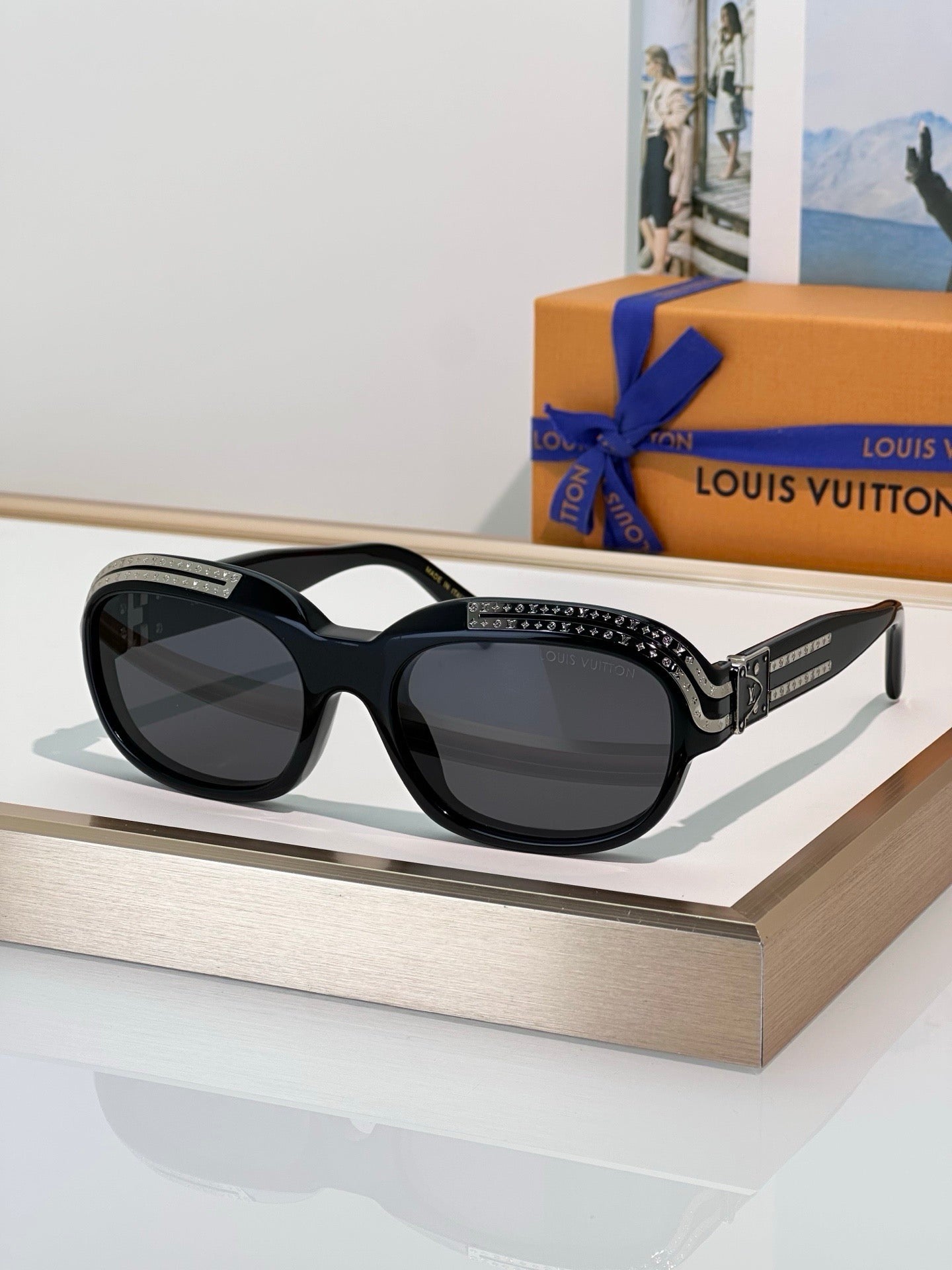 Louis Vuitton Z2721U 1.0 Millionaires Oval Sunglasses✨ - onlinechics.com