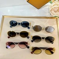 FENDI FF Logo 40218 Women's  Sunglasses✨