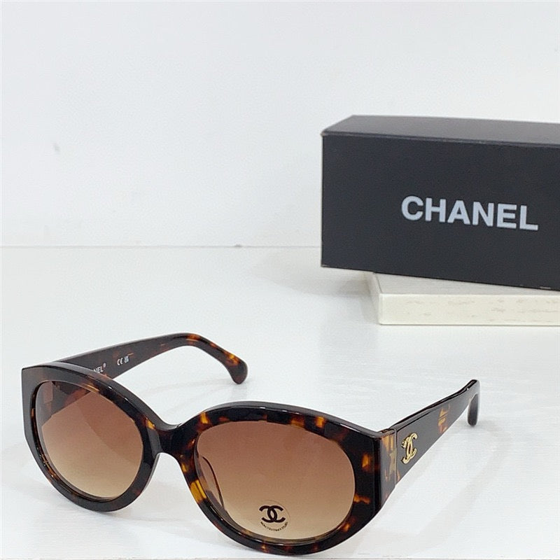 CHANEL 71598-9140  Shield Sunglasses  ✨