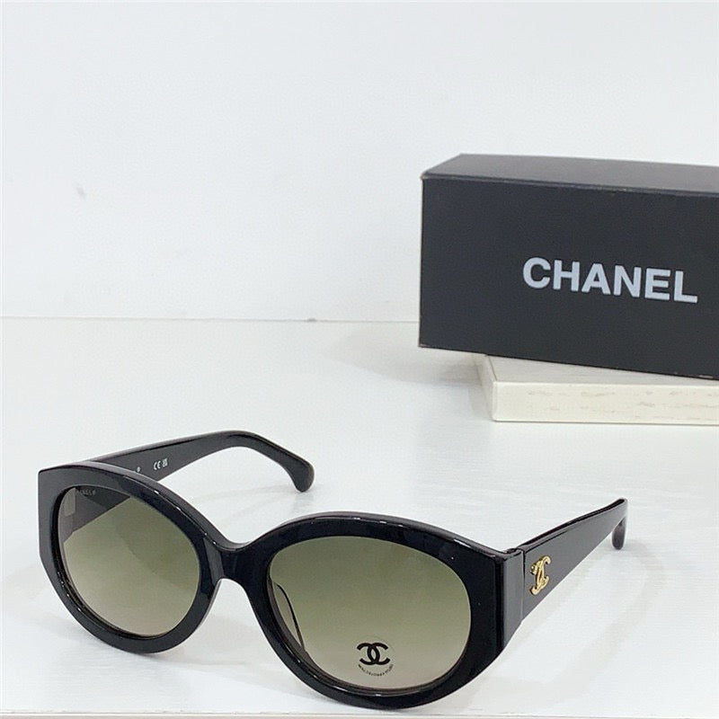 CHANEL 71598-9140  Shield Sunglasses  ✨