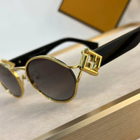 FENDI FF Logo 40218 Women's  Sunglasses✨