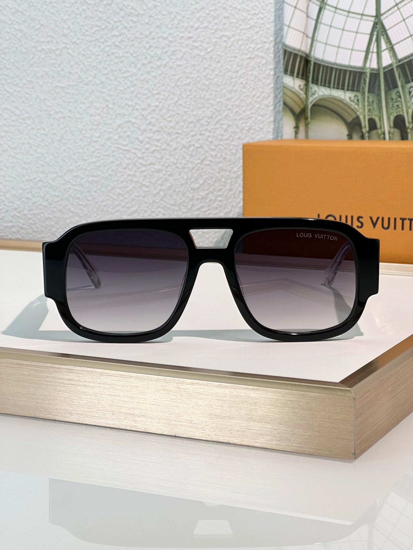 Louis Vuitton Z2613E New LV Clash Pilot Sunglasses ✨