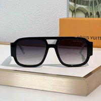 Louis Vuitton Z2613E New LV Clash Pilot Sunglasses ✨