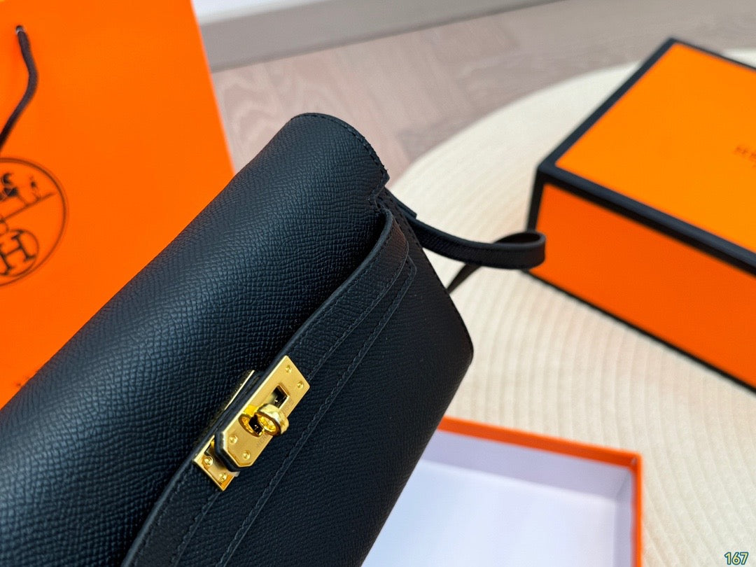 HERMES Kelly Classique To Go wallet ✨ - onlinechics.com