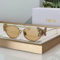 DIOR DiorFantastica B1U Butterfly Sunglasses with Swarovski® Crystals 💎