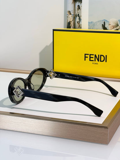 FENDI FF Diamonds FE40140U 56V Sunglasses✨ - onlinechics.com