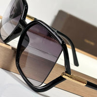 TOM FORD SOLANGE TF1089 Sunglasses 🔱