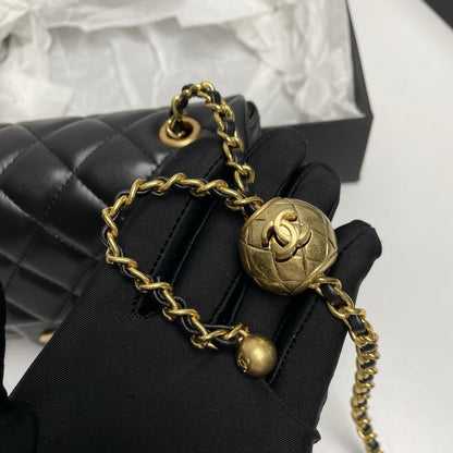 -  CHANEL  Flap Bag Beige Gold Ball 20cm ✨ - onlinechics.com