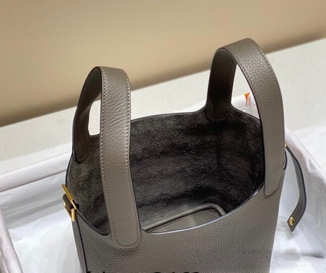 HERMES Hermes Picotin Lock Bag 18cm/22cm Taurillon Clemence Leather  ✨ - onlinechics.com