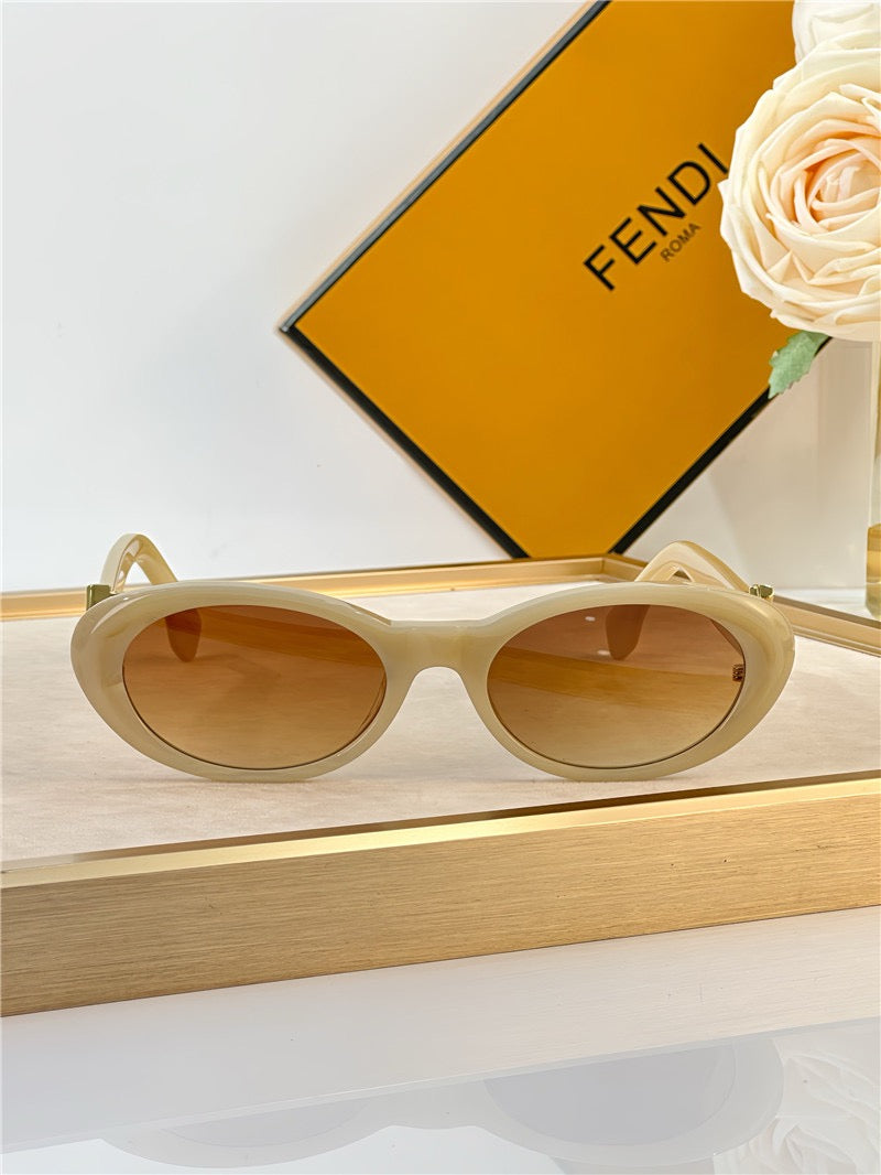 FENDI FF 40140 FF Diamonds acetate  Sunglasses✨