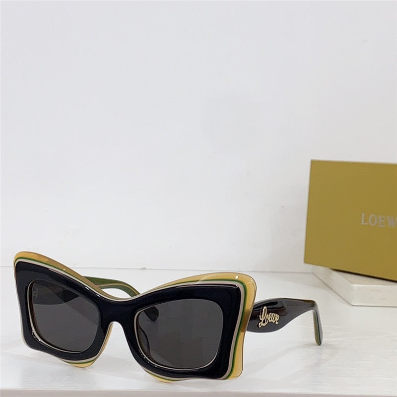 LOEWE Curvy LW 40140U 25E Sunglasses  ✨