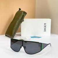 LOEWE  Signature LW40202U 02A - As Seen On Kim Kardashian  ✨