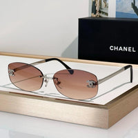 CHANEL 9561  Oval Sunglasses - Silver Pink Mirror - Chanel Eyewear  🖤