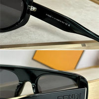 FENDI FF 40095 Logo Fendigraphy Sunglasses✨