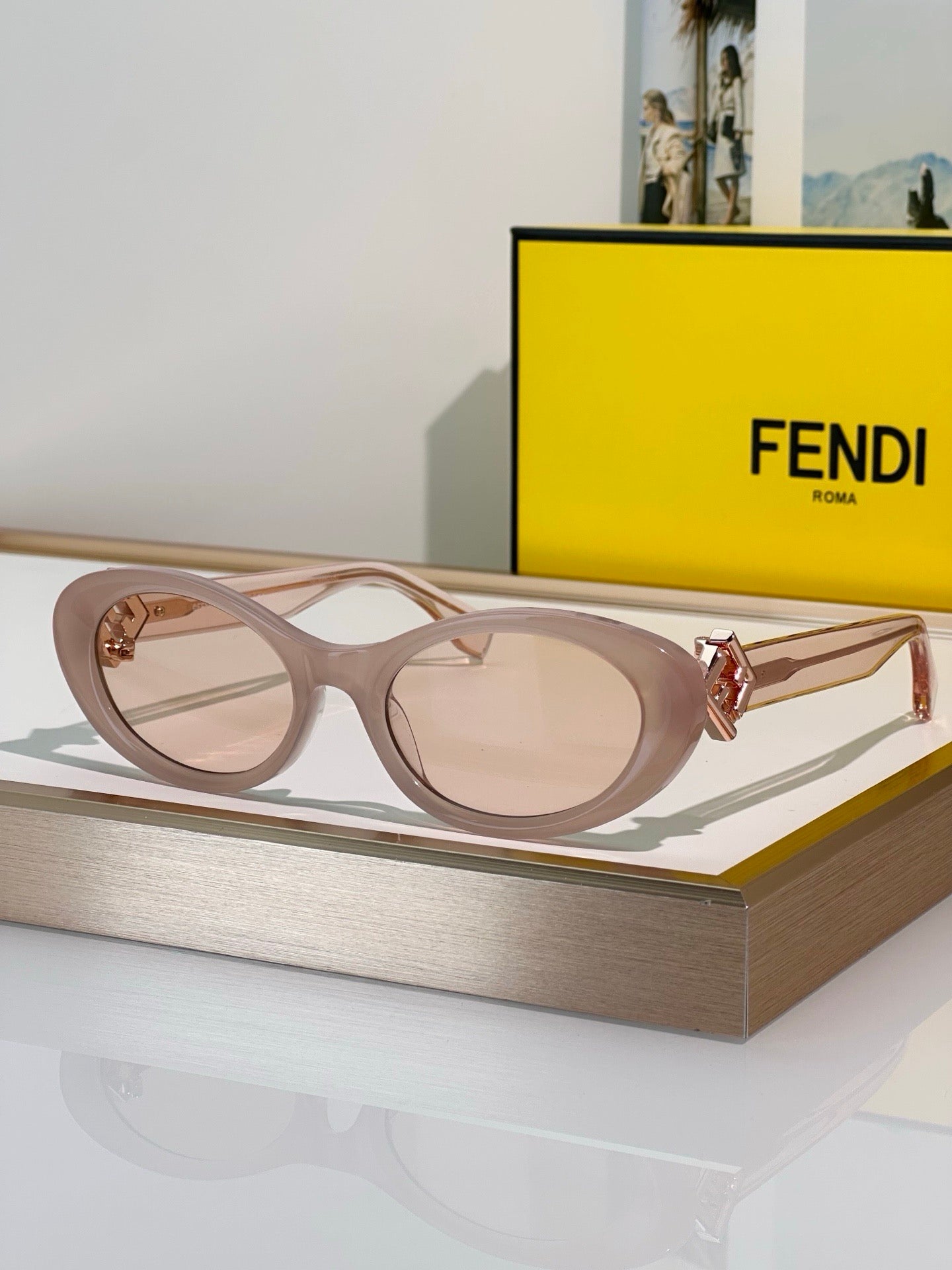 FENDI FF Diamonds FE40140U 56V Sunglasses✨ - onlinechics.com