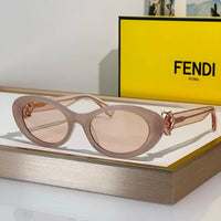 FENDI FF Diamonds FE40140U 56V Sunglasses✨
