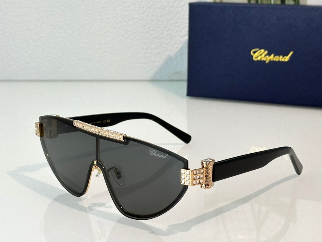 Chopard  Limited Edition SCHF09S Swarovski Crystals Sunglasses   ✨