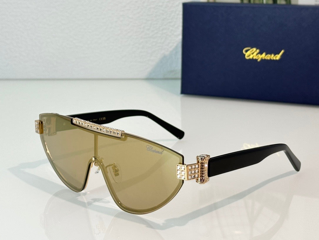 Chopard  Limited Edition SCHF09S Swarovski Crystals Sunglasses   ✨