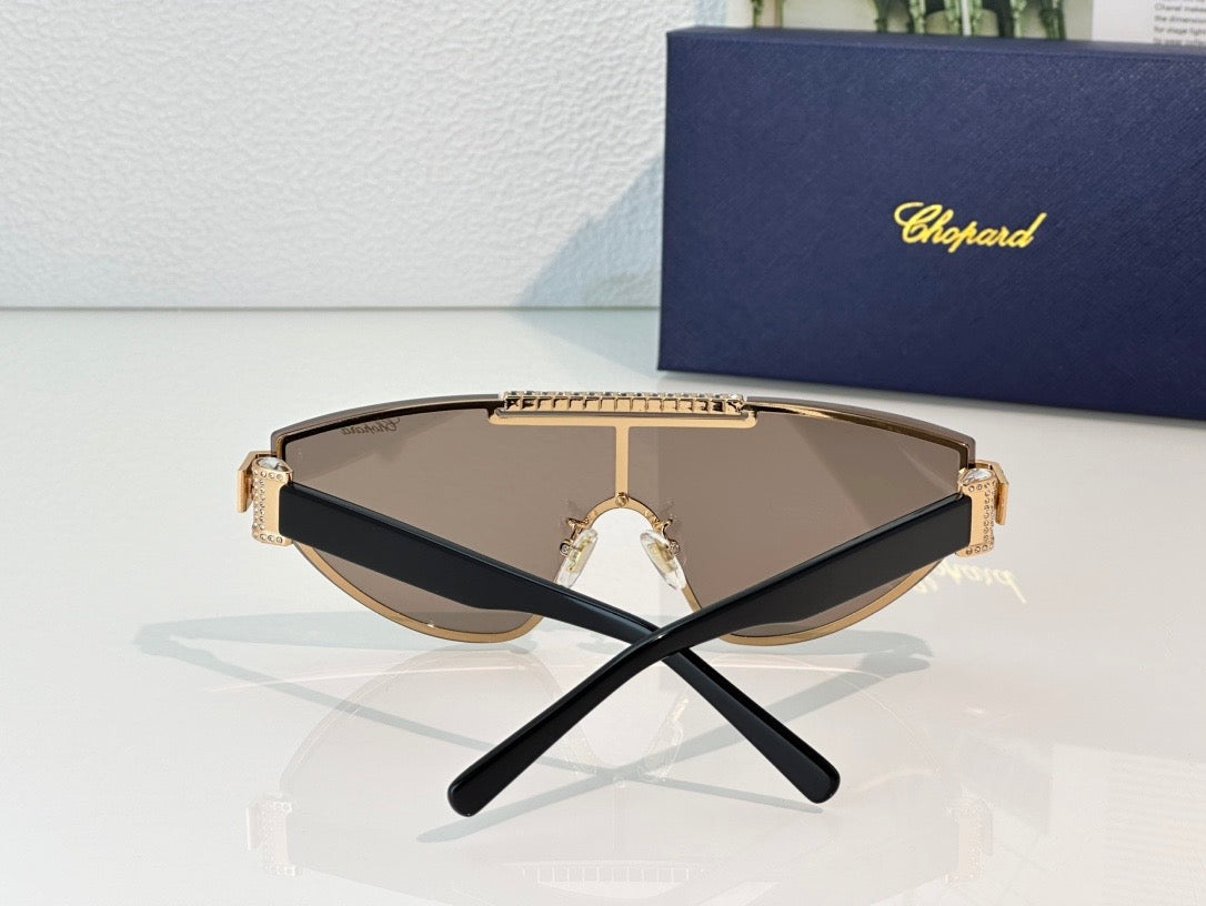 Chopard  Limited Edition SCHF09S Swarovski Crystals Sunglasses   ✨