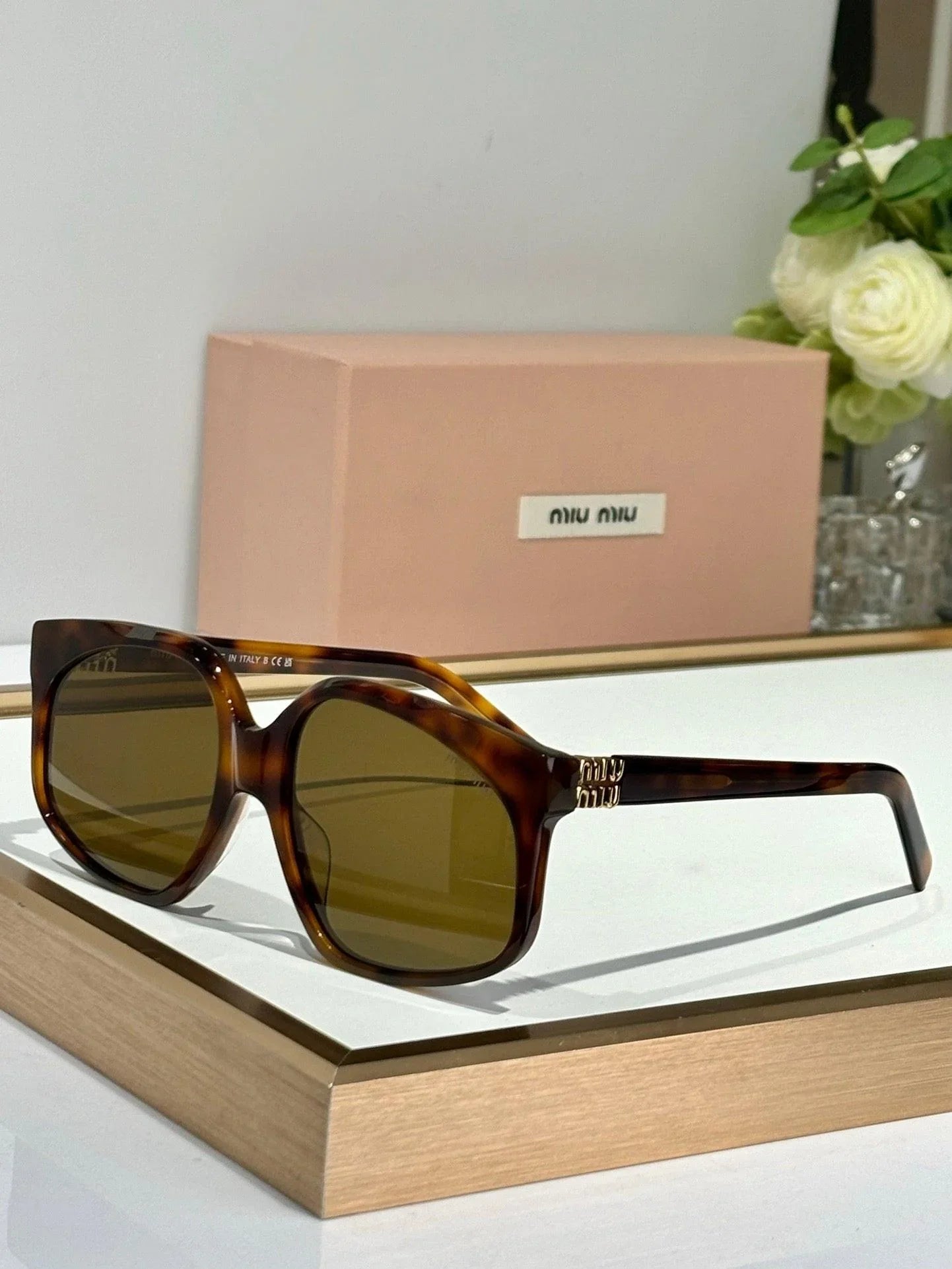 RARE Brand New 2025 Miu-Miu Women Sunglasses MU 01YS 15H-09S Authentic Italy Miu Miu MU 80S Women main image 4