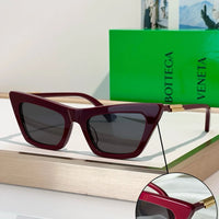 BOTTEGA VENETA BV1446 Snap Ribbon 53MM Cat-Eye Sunglasses 💚