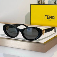 FENDI FF Diamonds FE40140U 56V Sunglasses✨